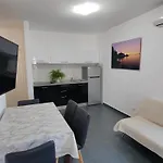 Lejlighed Zatonka 2 *